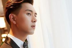 开云sport-若日尼奥，绿茵场上的隐形指挥家—意大利3-0智利战术解析