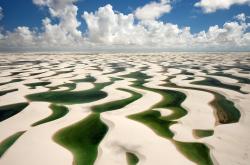 开云体育-东决战火燃至绿茵场，那不勒斯用南意美学轻取欧冠之王