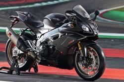 开云体育入口-冰与火的对决，特奥一箭穿心，冻结尼日利亚的炽热洪流