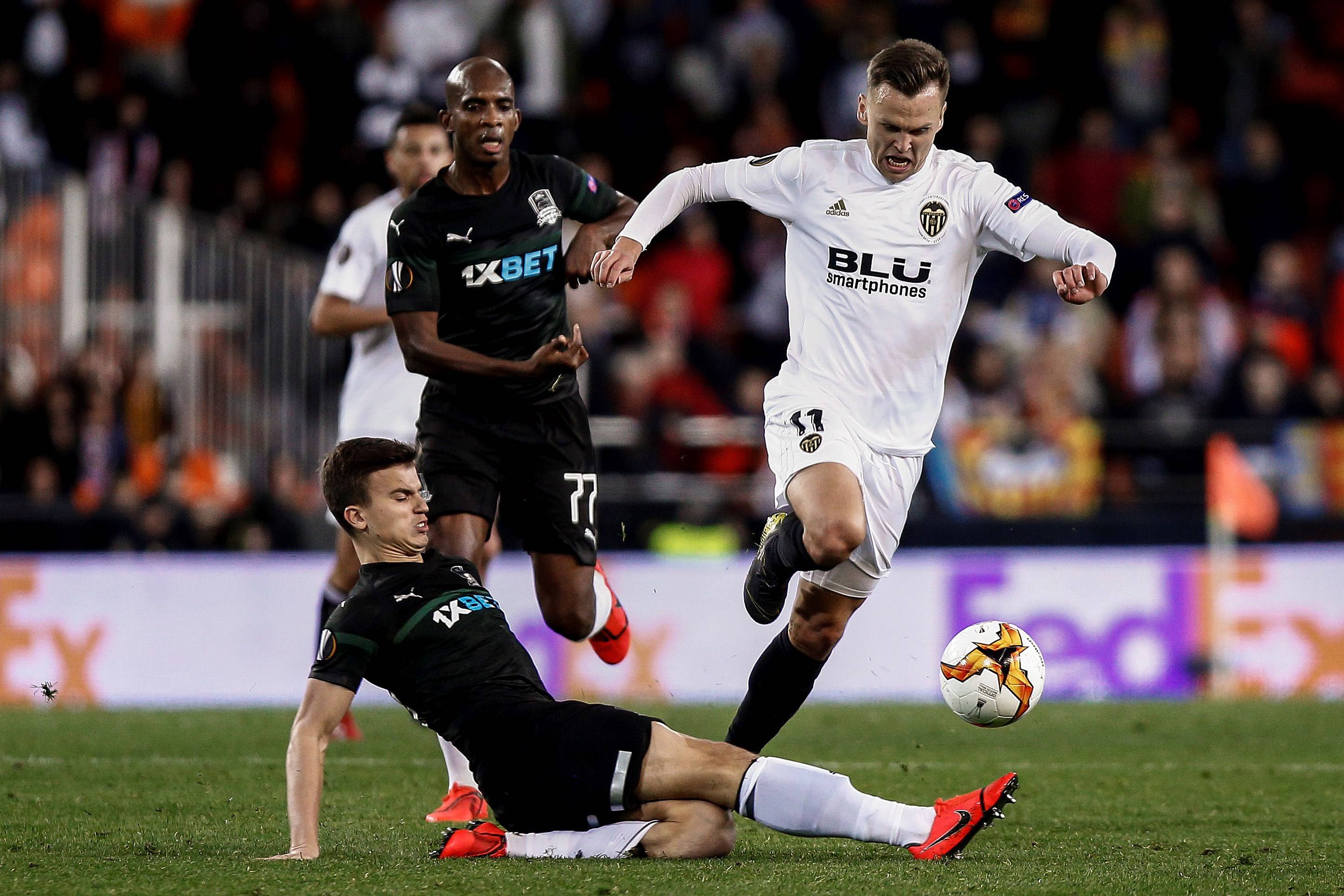 国际米兰轻取意大利,德布劳内统治全场 国际米兰轻取意大利,德布劳内统治全场