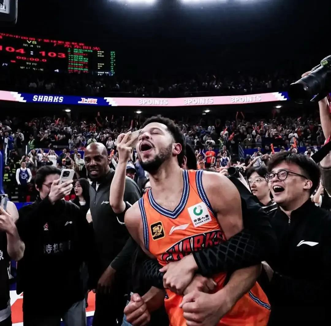 美国男篮逆转塞尔维亚男篮，乔治·希尔三分雨点燃全场