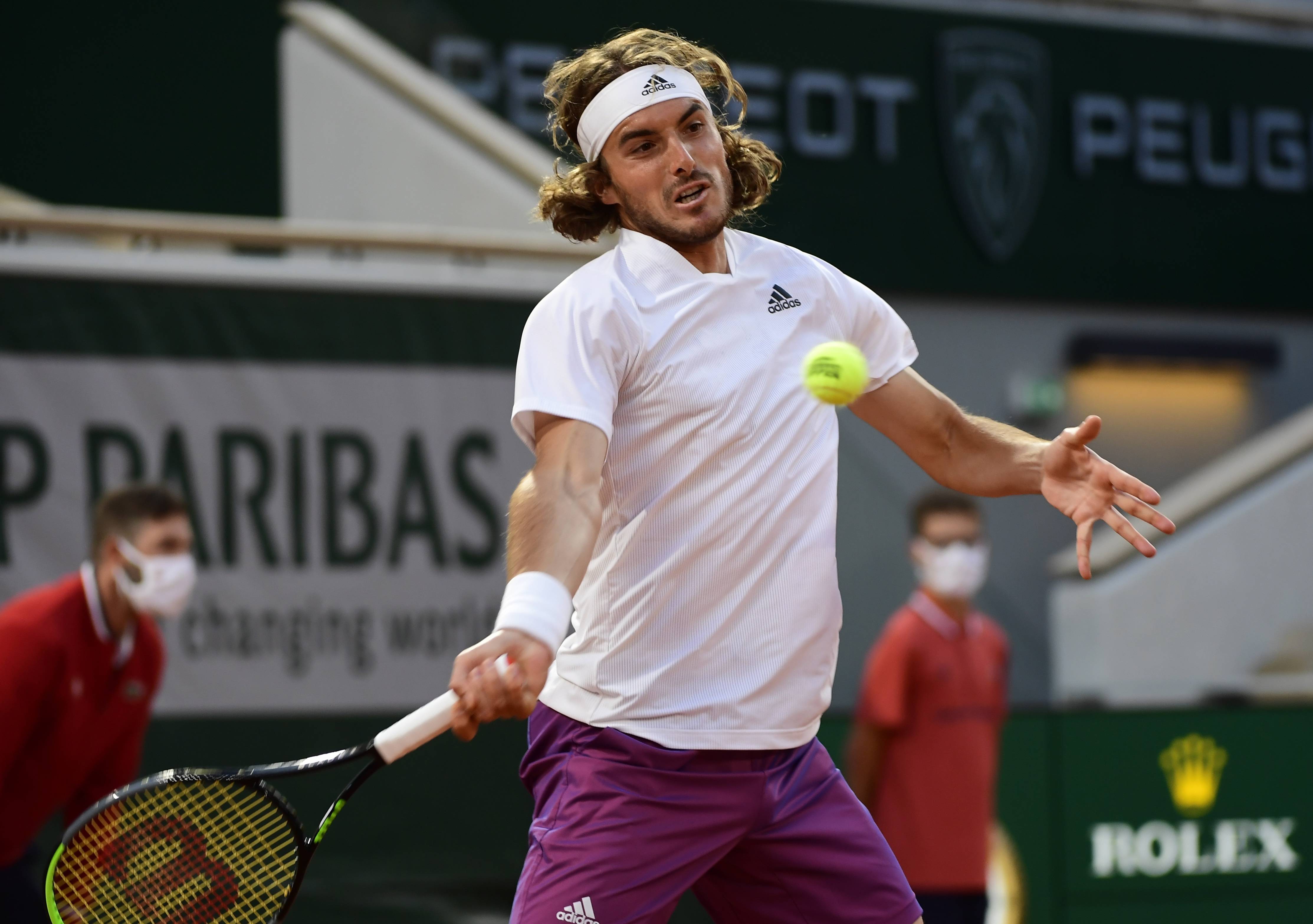 澳大利亚网球队鏖战世界网球队,西西帕斯送出助攻 澳大利亚网球队鏖战世界网球队,西西帕斯送出助攻