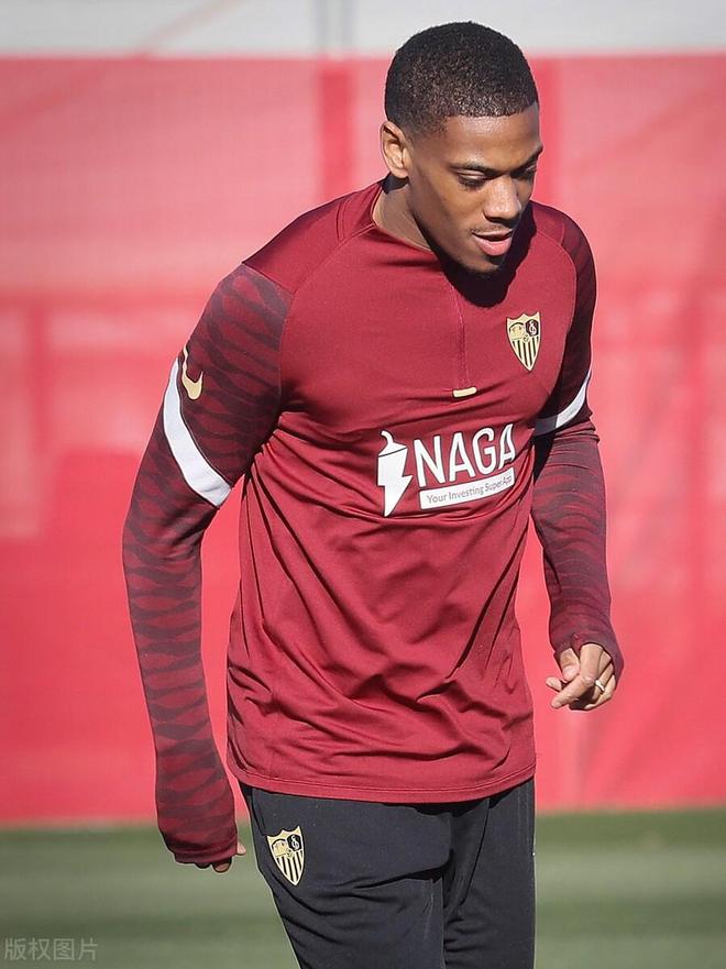 瓦伦西亚绝地反击巴西，马夏尔惊艳世界