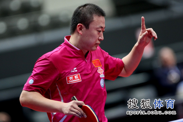 马来西亚队轻取印尼队，马琳统治全场