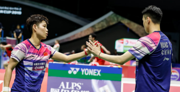 印尼队绝杀日本队，黄鸭组合统治全场