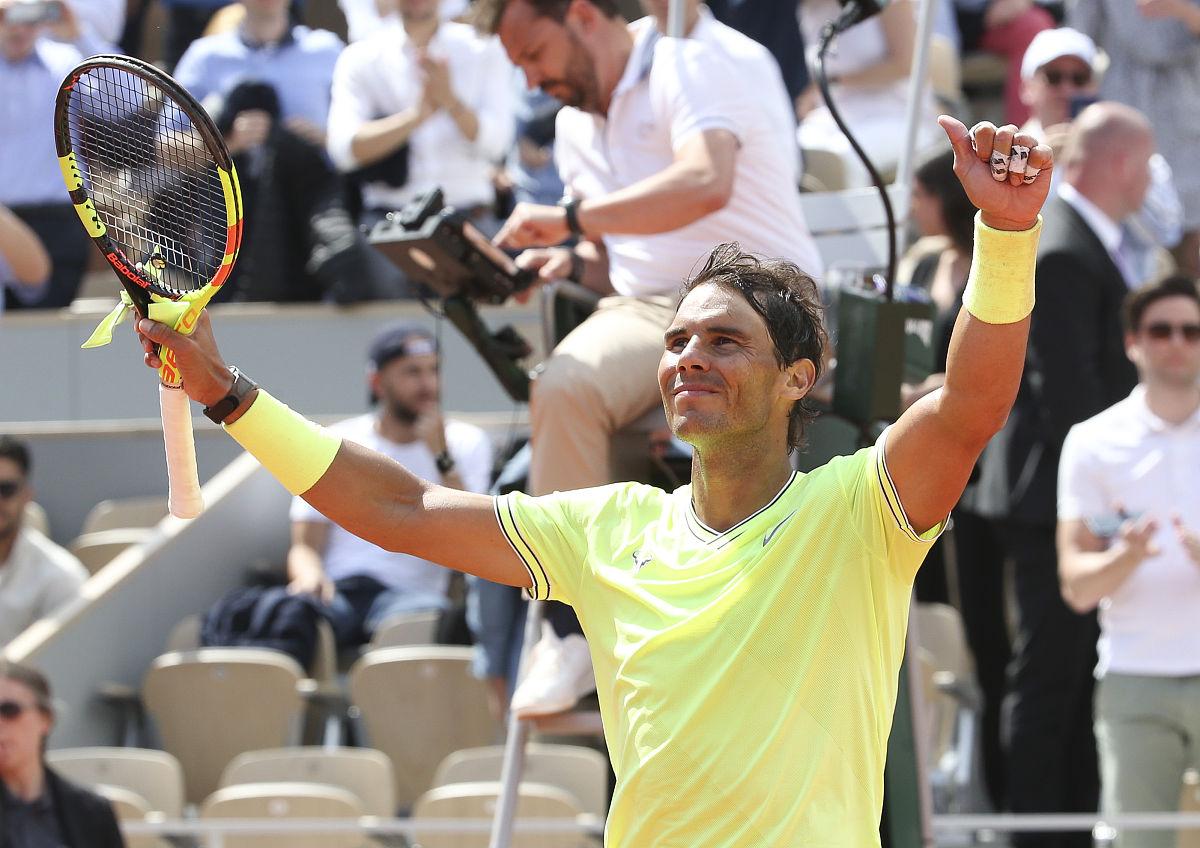 法网完胜戴维斯杯，纳达尔统治全场