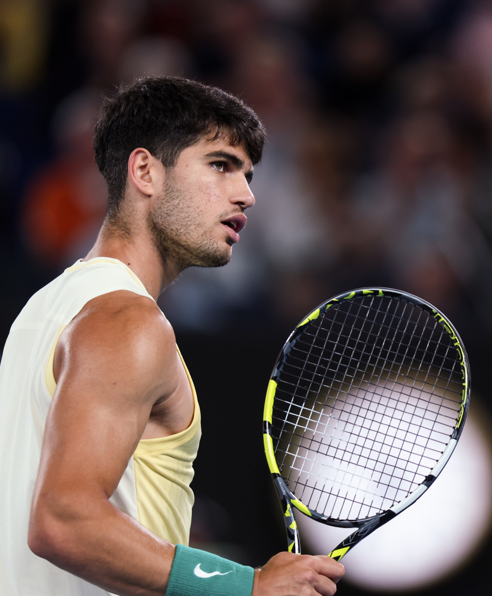 澳网险胜拉沃尔杯，兹维列夫高光表现