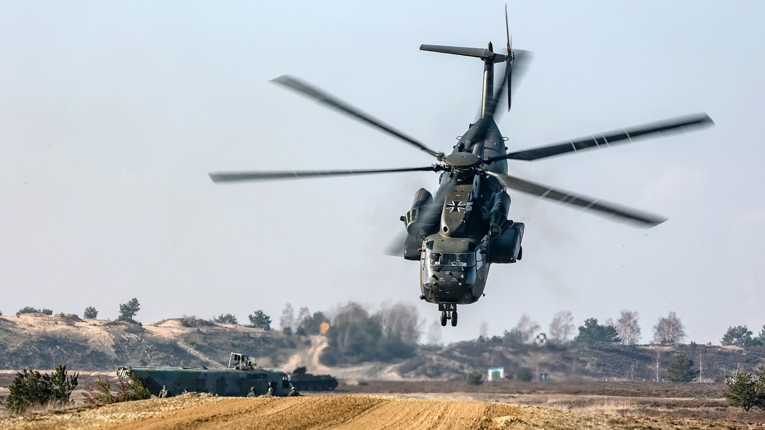 无解的浓眉，被撕裂的防线，广东决胜时刻带走灰熊