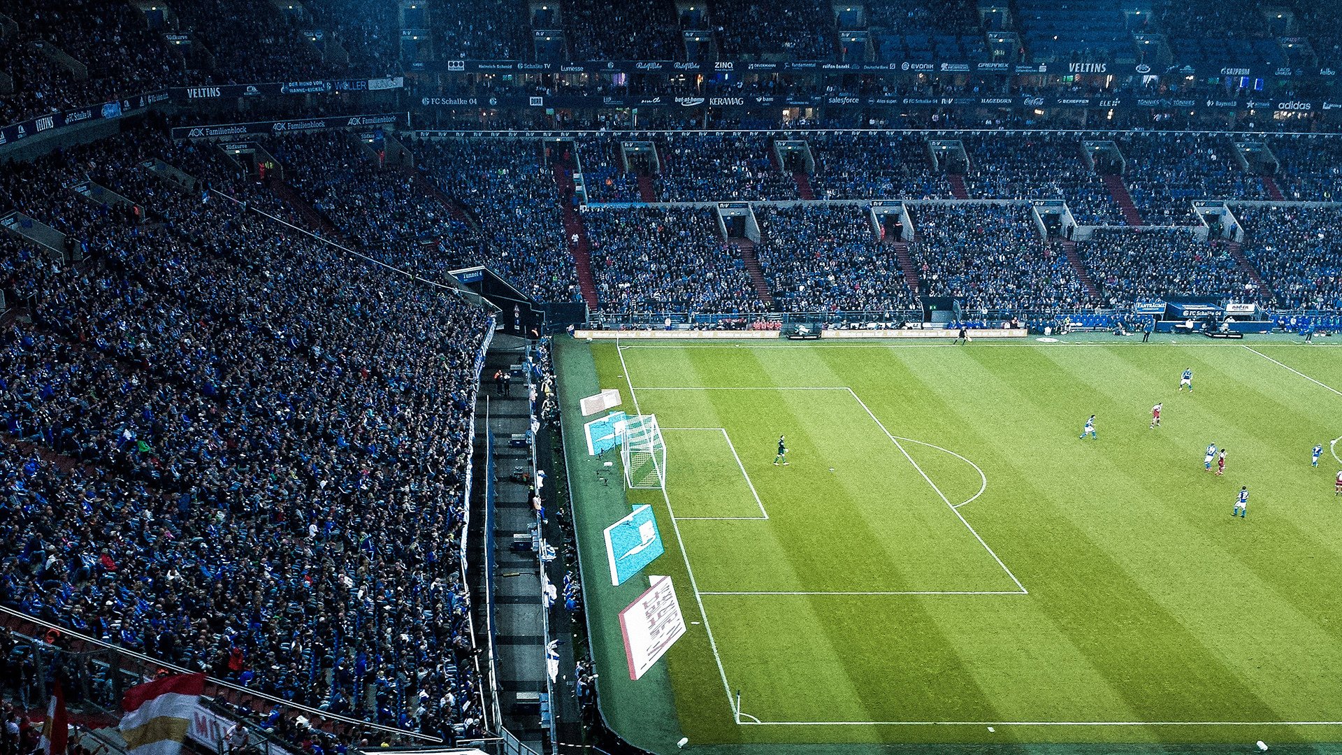 雷霆极速,赛道上下的胜利法则—F1揭幕战与NBA激战的双重启示